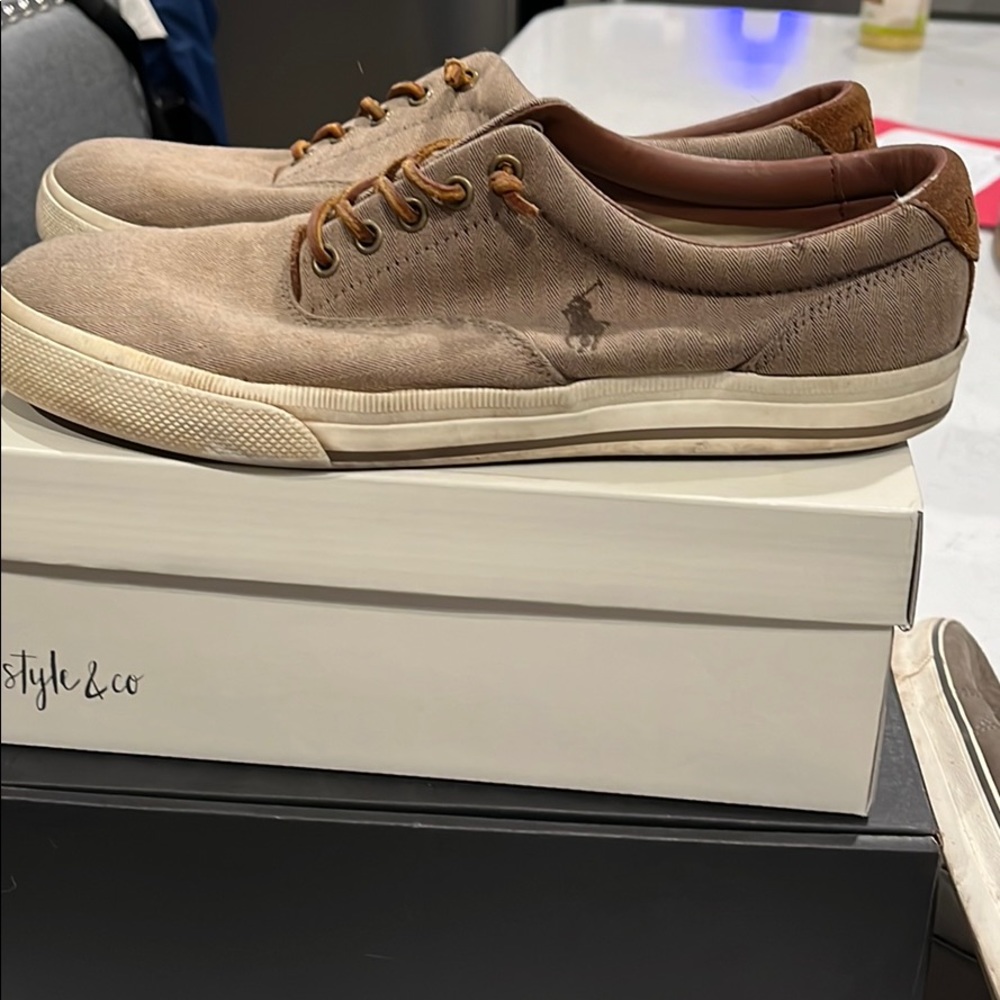 Men’s Shoes